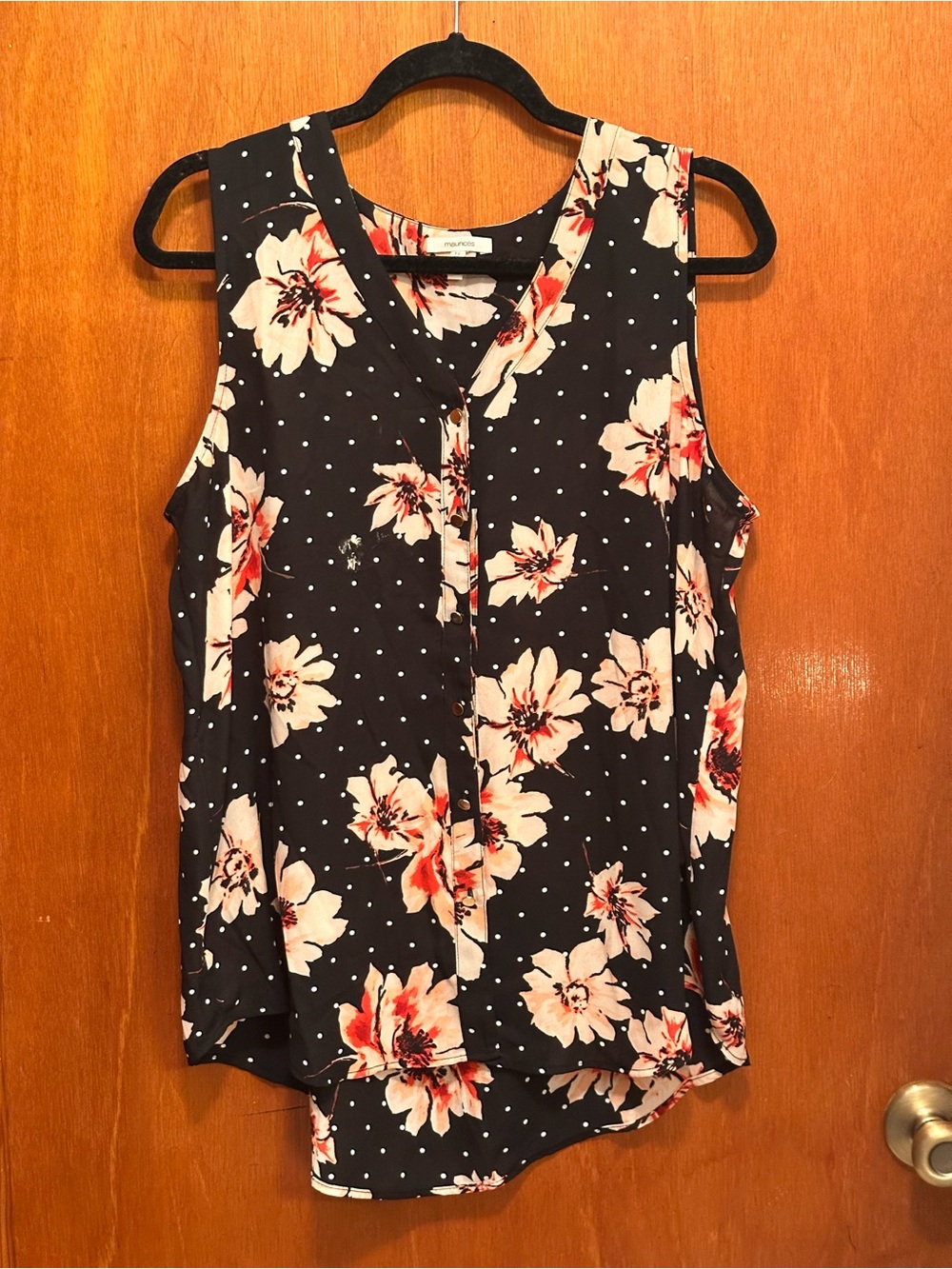 Maurices Black Floral Polka Dot Sleeveless Button-Front Top